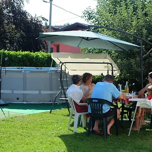 https://aria-di-casa-bb.it-lombardy.com